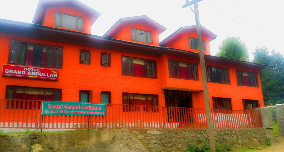 Hotel Grand Abdulla, Pahalgam 2